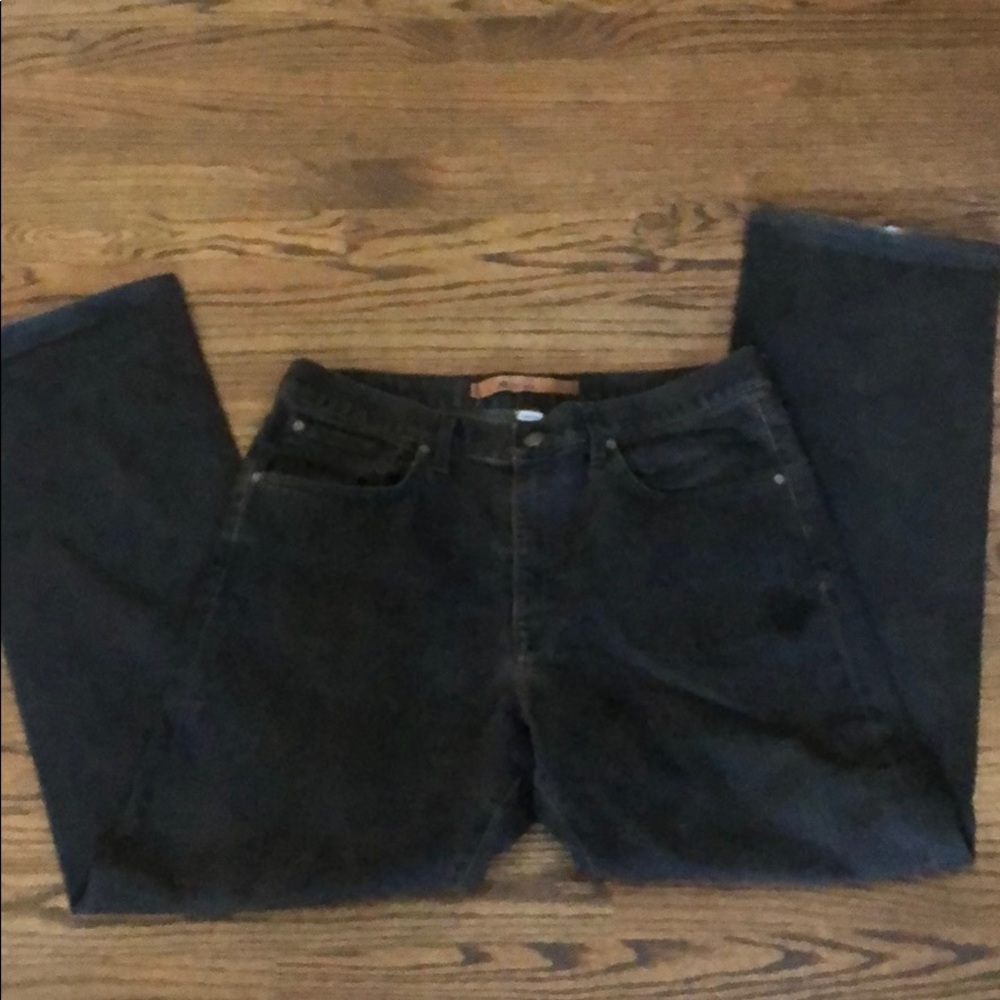 Agave size 35 jeans darker brown hue wash.